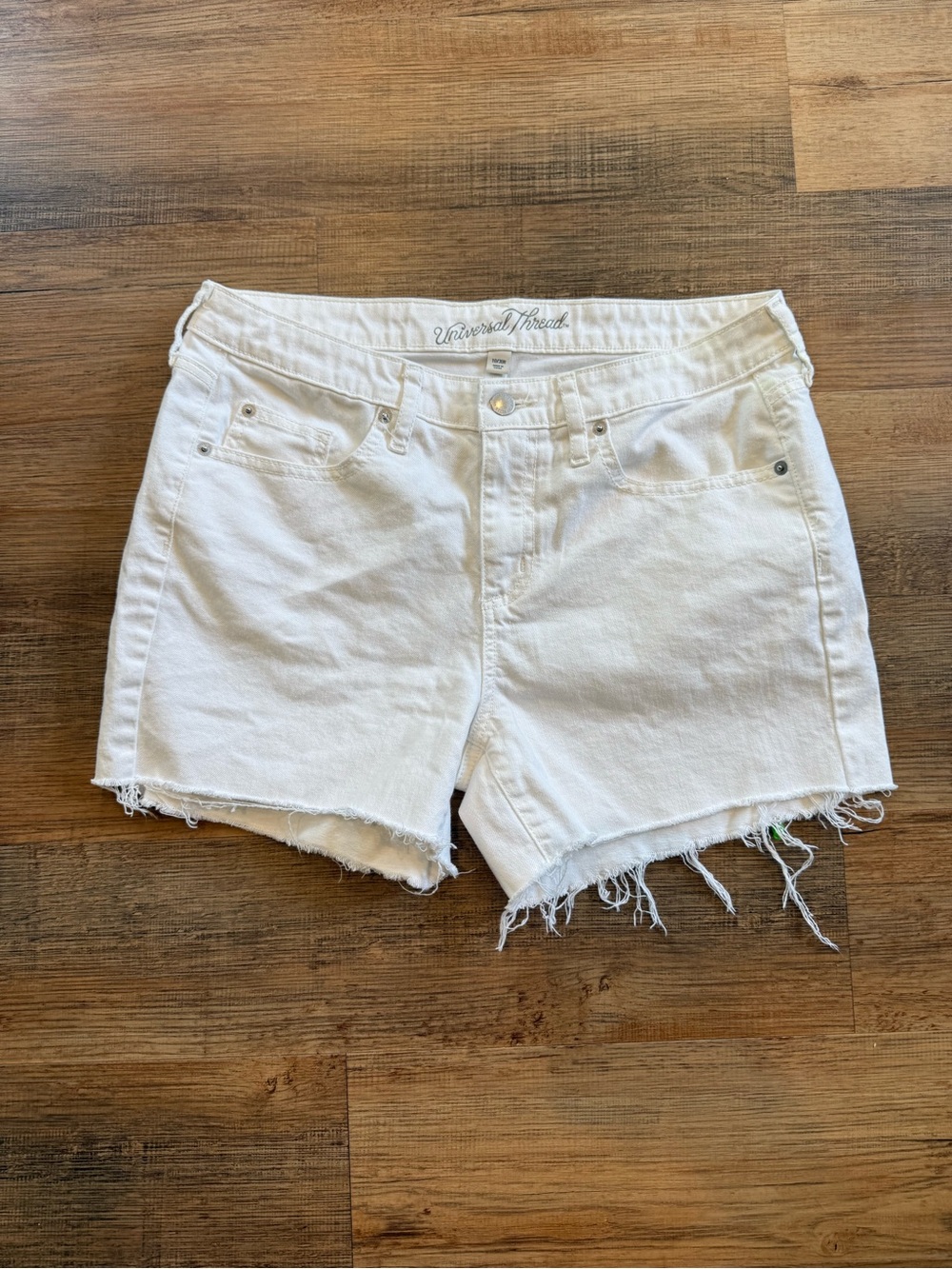 Universal Thread Women's White Denim Cutoff Shorts Size 10/30r